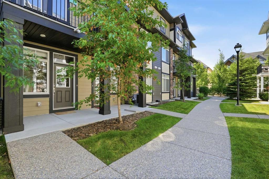 312 Wentworth Row Sw, Calgary, AB - Outdoor