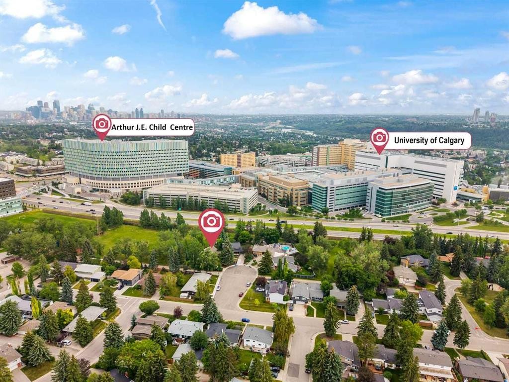 3207 Utah Place Nw, Calgary, AB - Outdoor With View