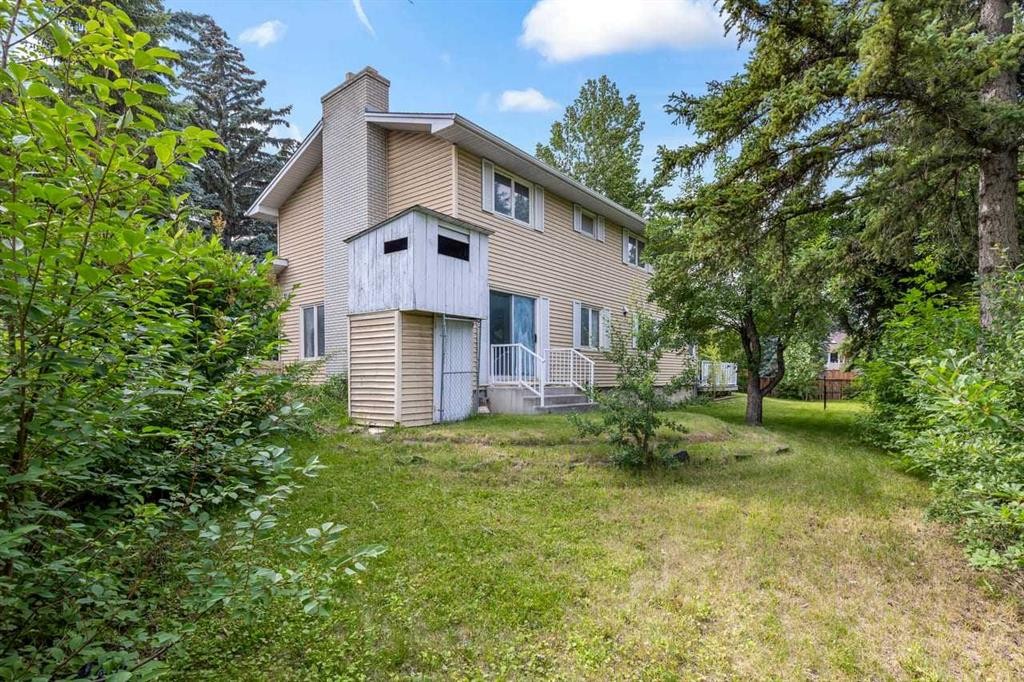 3207 Utah Place Nw, Calgary, AB - Outdoor