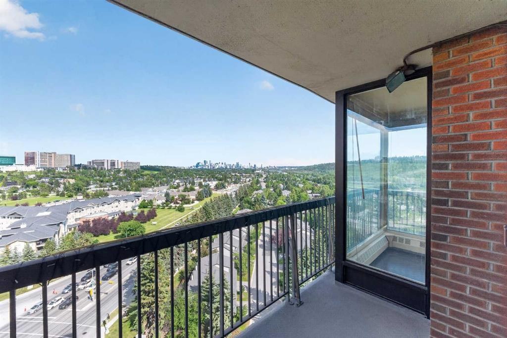 1607-145 Point Drive Nw, Calgary, AB - Outdoor With View With Exterior