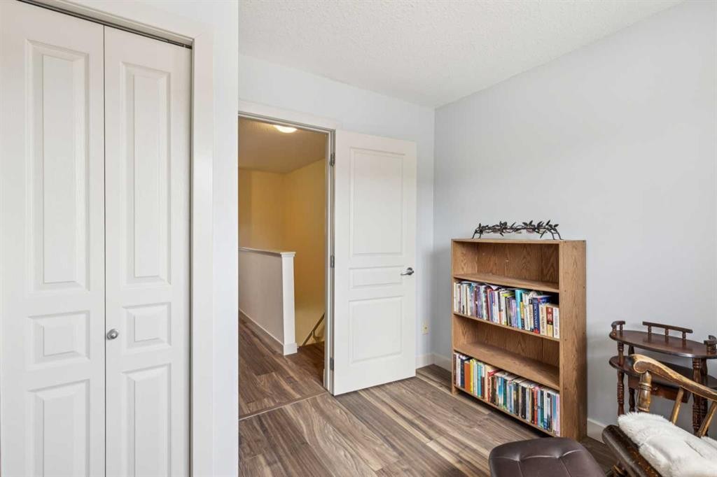 212 Bayside Point Sw, Airdrie, AB - Indoor