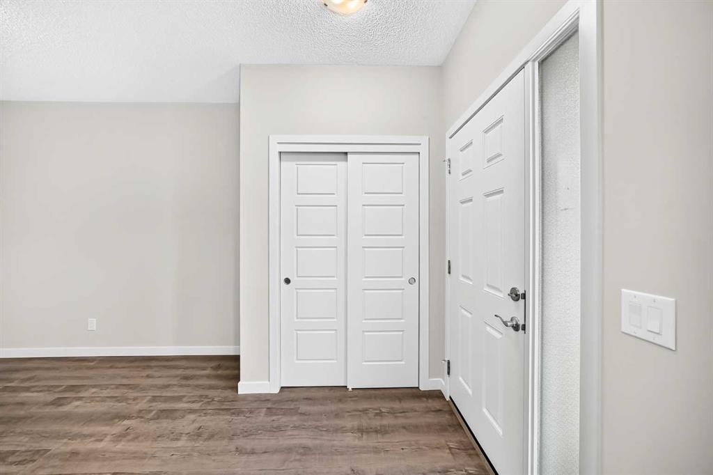 716-32 Red Embers Parade Ne, Calgary, AB - Indoor Photo Showing Other Room