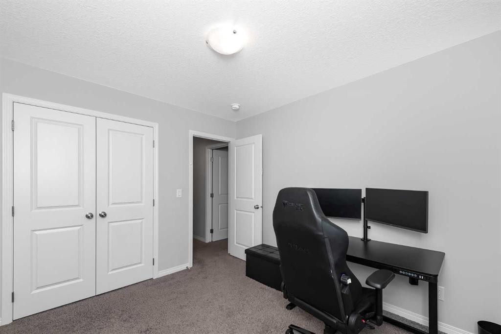 161 Red Sky Way Ne, Calgary, AB - Indoor Photo Showing Office