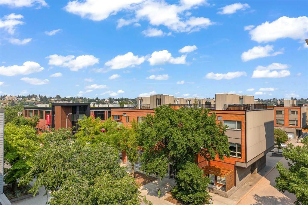 405-880 Centre Avenue Ne, Calgary, AB - Outdoor