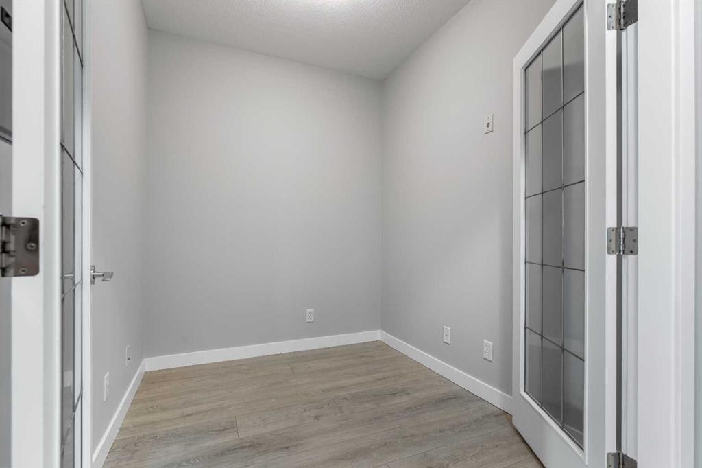 405-880 Centre Avenue Ne, Calgary, AB - Indoor Photo Showing Other Room