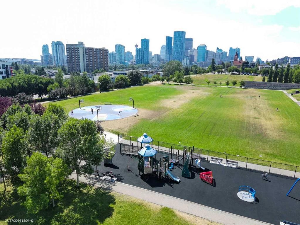 405-880 Centre Avenue Ne, Calgary, AB - Outdoor With View