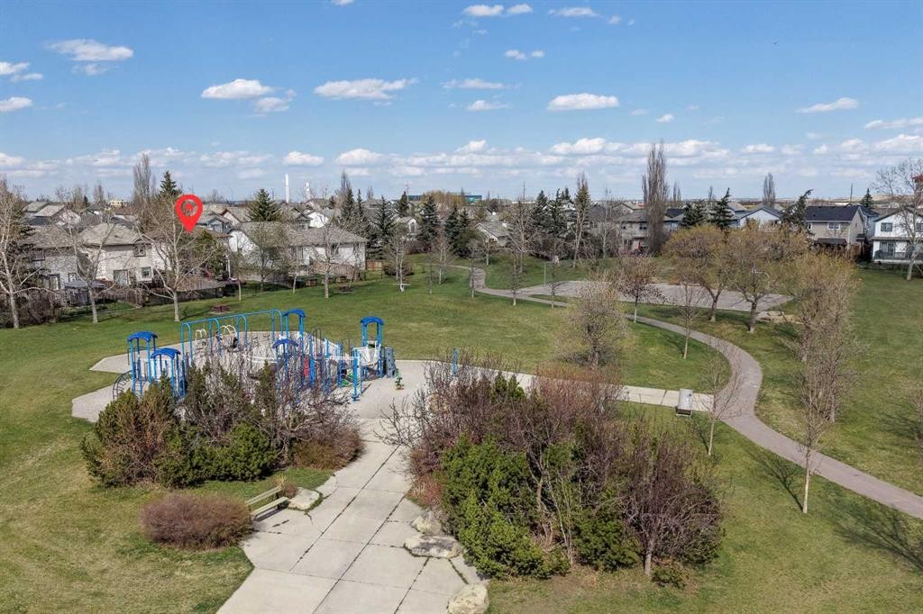 31 Mt Aberdeen Grove Se, Calgary, AB - Outdoor With View