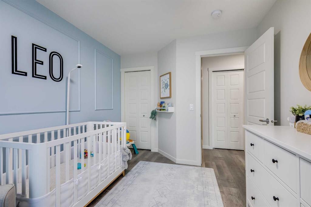 302-260 Rowley Way Nw, Calgary, AB - Indoor Photo Showing Bedroom