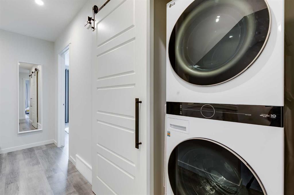 302-260 Rowley Way Nw, Calgary, AB - Indoor Photo Showing Laundry Room
