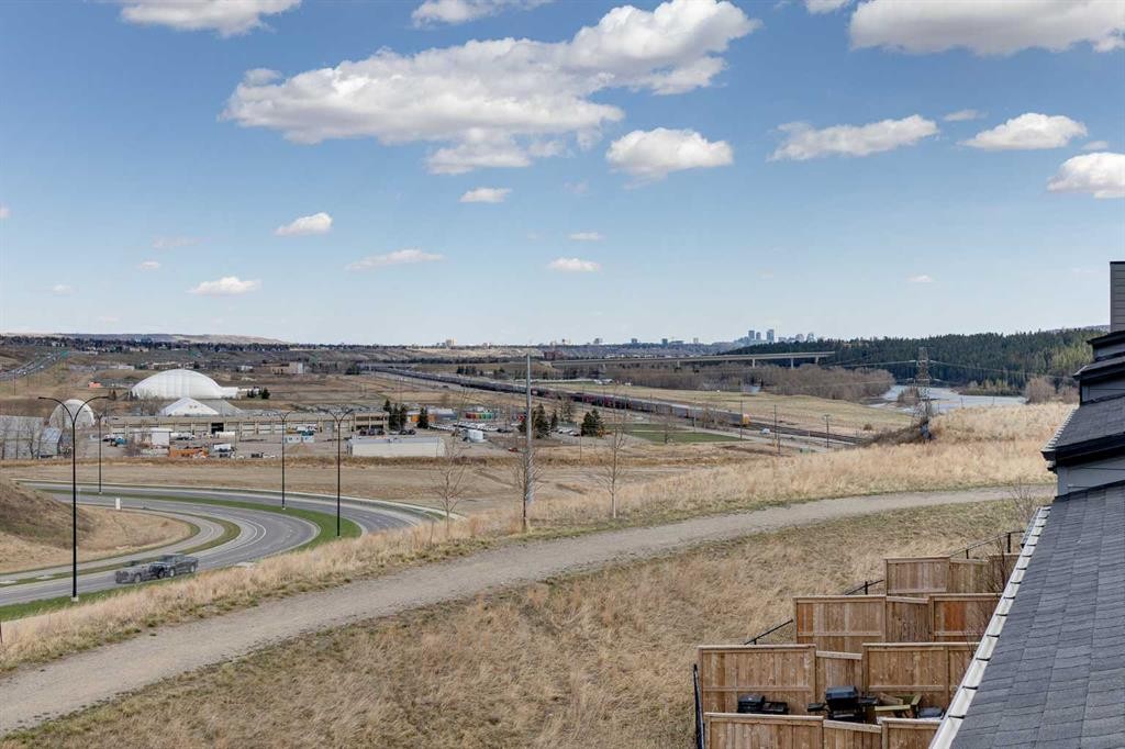 302-260 Rowley Way Nw, Calgary, AB - Outdoor With View