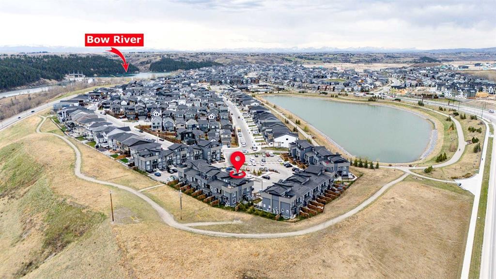 302-260 Rowley Way Nw, Calgary, AB - Outdoor With View