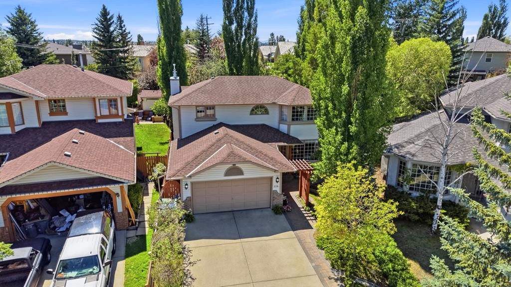 138 Shannon Hill Sw, Calgary, AB - Outdoor
