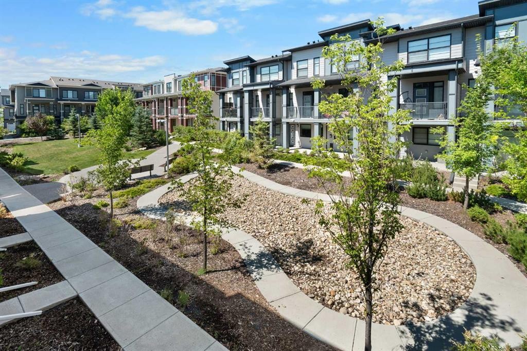 28-138 Seton Passage Se, Calgary, AB - Outdoor With Balcony