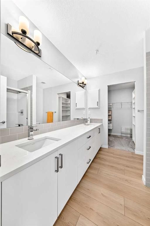 6301-20295 Seton Way Se, Calgary, AB - Indoor Photo Showing Bathroom