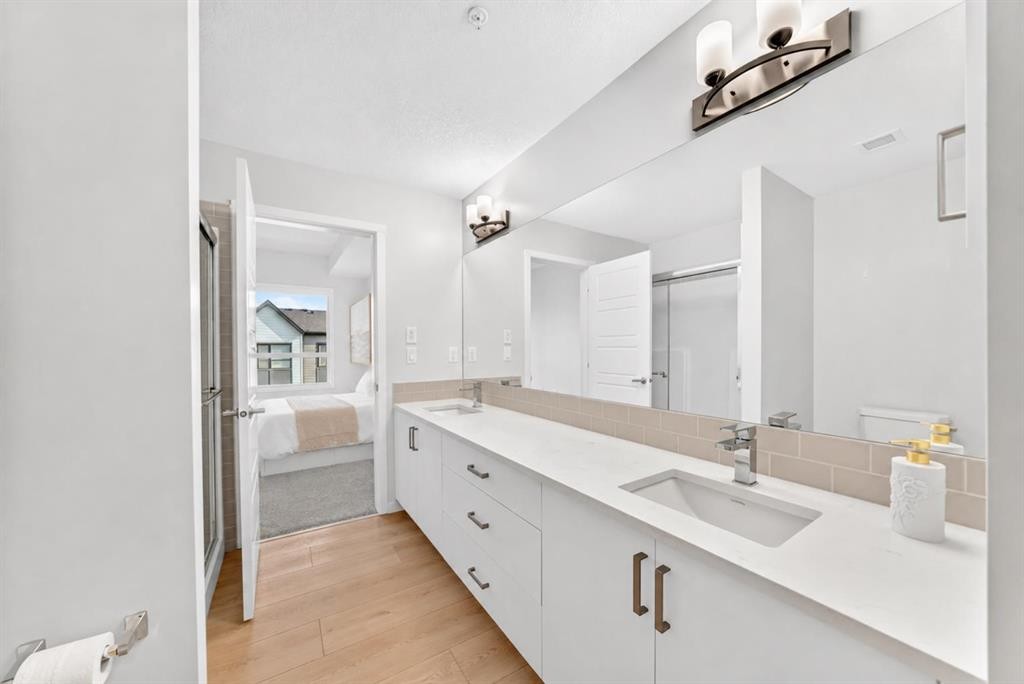 6301-20295 Seton Way Se, Calgary, AB - Indoor Photo Showing Bathroom