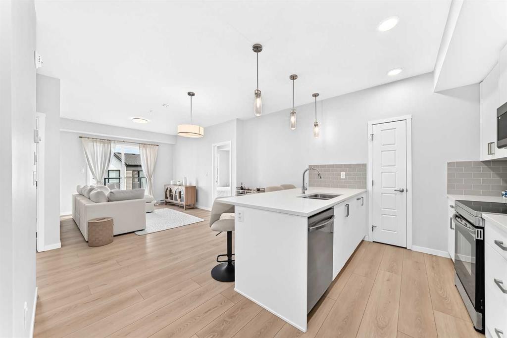 6301-20295 Seton Way Se, Calgary, AB - Indoor Photo Showing Kitchen With Upgraded Kitchen