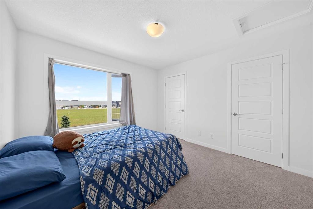 363-301 Redstone Boulevard Ne, Calgary, AB - Indoor Photo Showing Bedroom