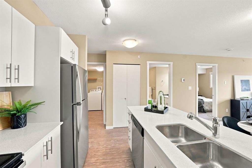 3407-181 Skyview Ranch Manor Ne, Calgary, AB - Indoor Photo Showing Kitchen With Double Sink