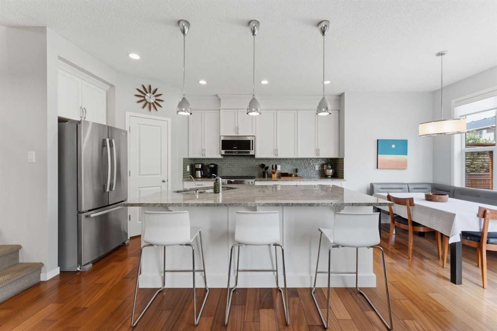 48 Brightoncrest Manor Se, Calgary, AB - Indoor Photo Showing Kitchen With Upgraded Kitchen