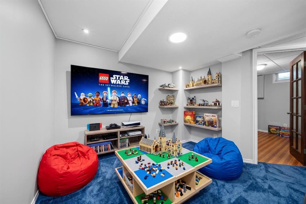 154 Midbend Place Se, Calgary, AB - Indoor Photo Showing Other Room