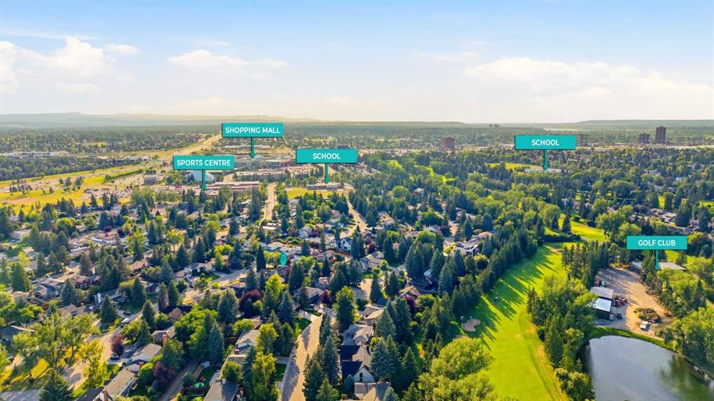 604 Willoughby Crescent Se, Calgary, AB - Outdoor With View