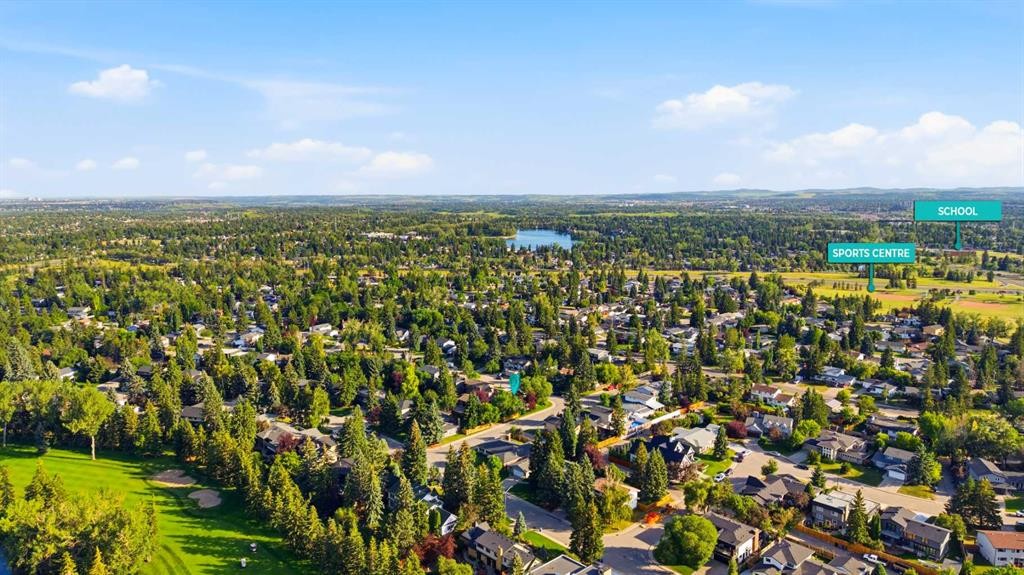 604 Willoughby Crescent Se, Calgary, AB - Outdoor With View