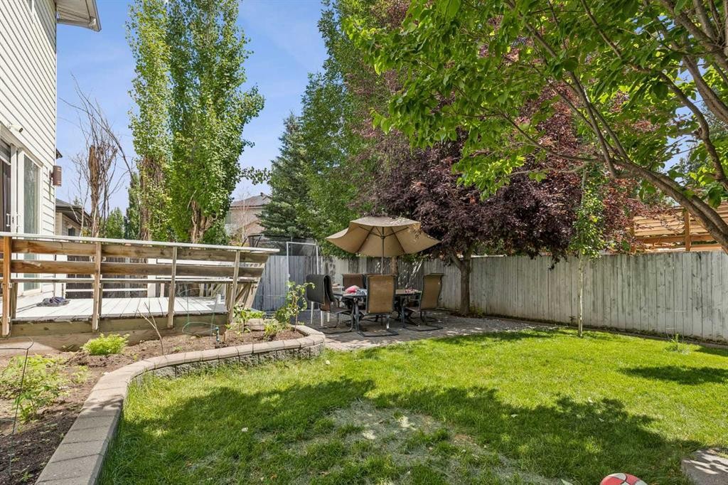 60 Cranfield Park Se, Calgary, AB - Outdoor