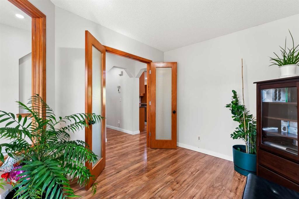 114 Chapalina Terrace Se, Calgary, AB - Indoor Photo Showing Other Room