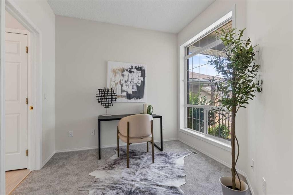 139 Hidden Valley Green Nw, Calgary, AB - Indoor Photo Showing Other Room