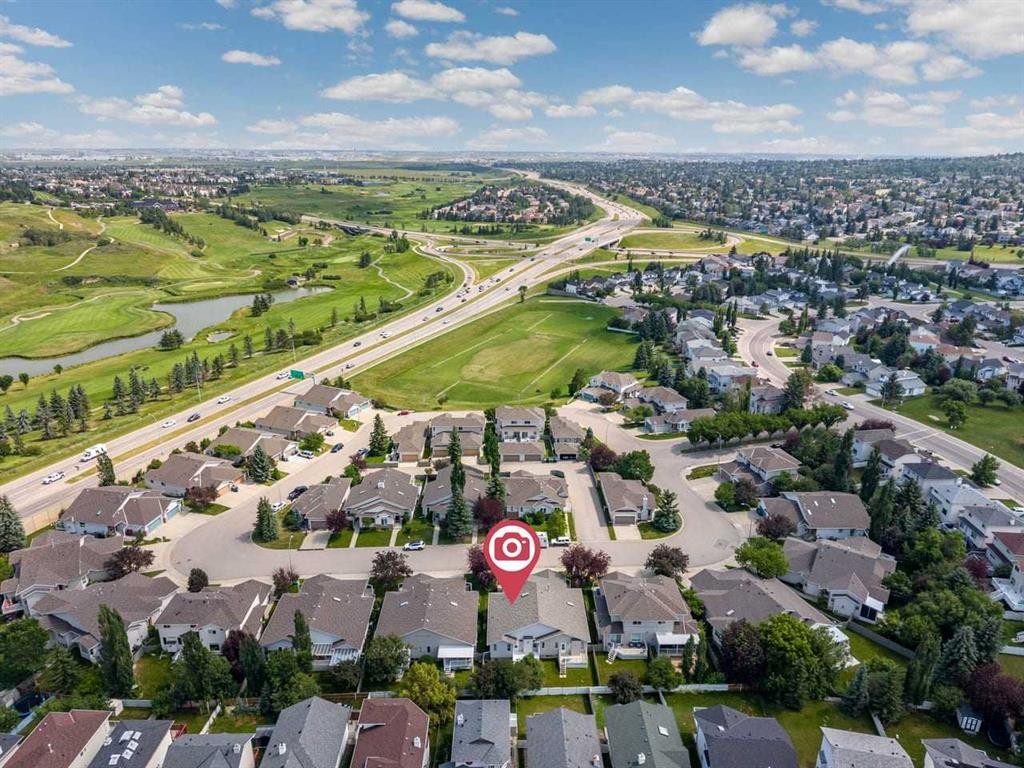 139 Hidden Valley Green Nw, Calgary, AB - Outdoor With View