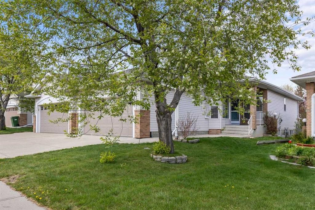 139 Hidden Valley Green Nw, Calgary, AB - Outdoor With Facade