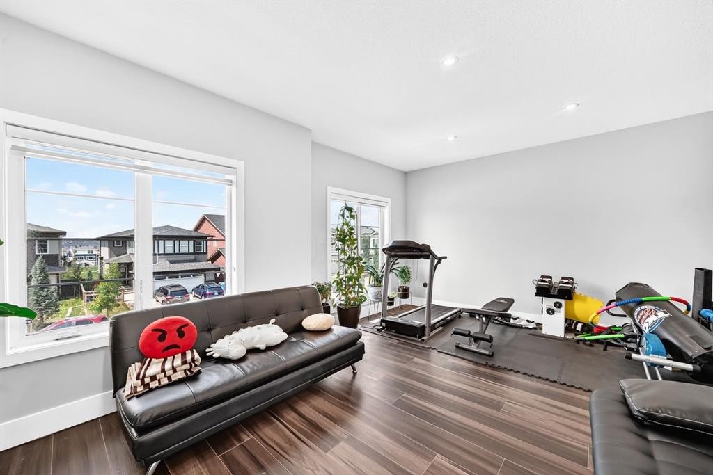 86 Carringvue Manor Nw, Calgary, AB - Indoor