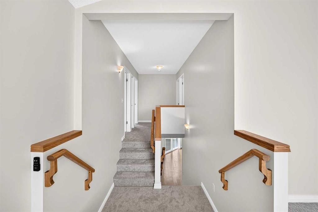 247 Covington Close Ne, Calgary, AB - Indoor Photo Showing Other Room
