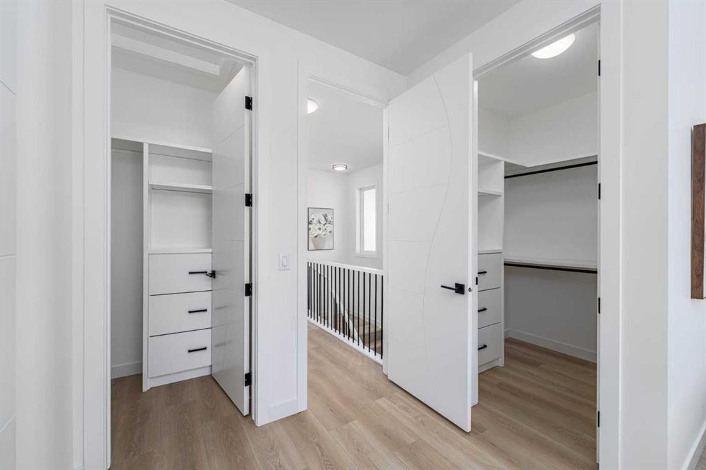 421 Hendon Drive Nw, Calgary, AB - Indoor Photo Showing Other Room