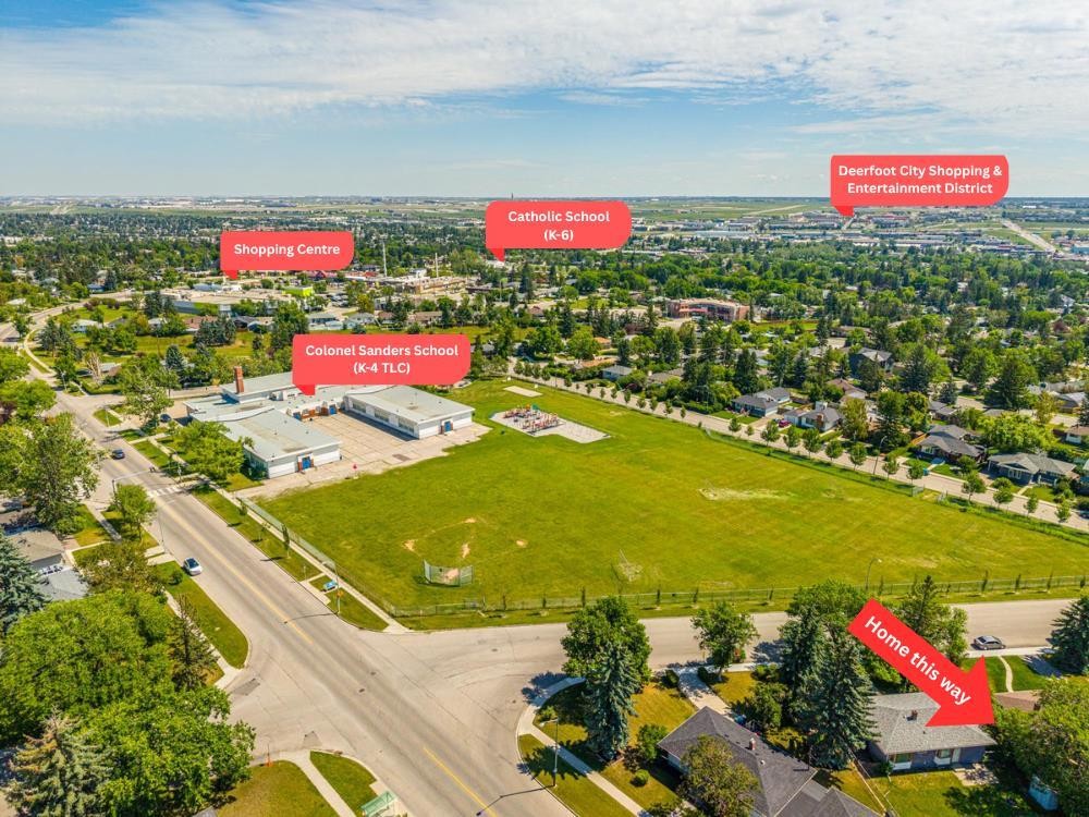 421 Hendon Drive Nw, Calgary, AB - Outdoor With View