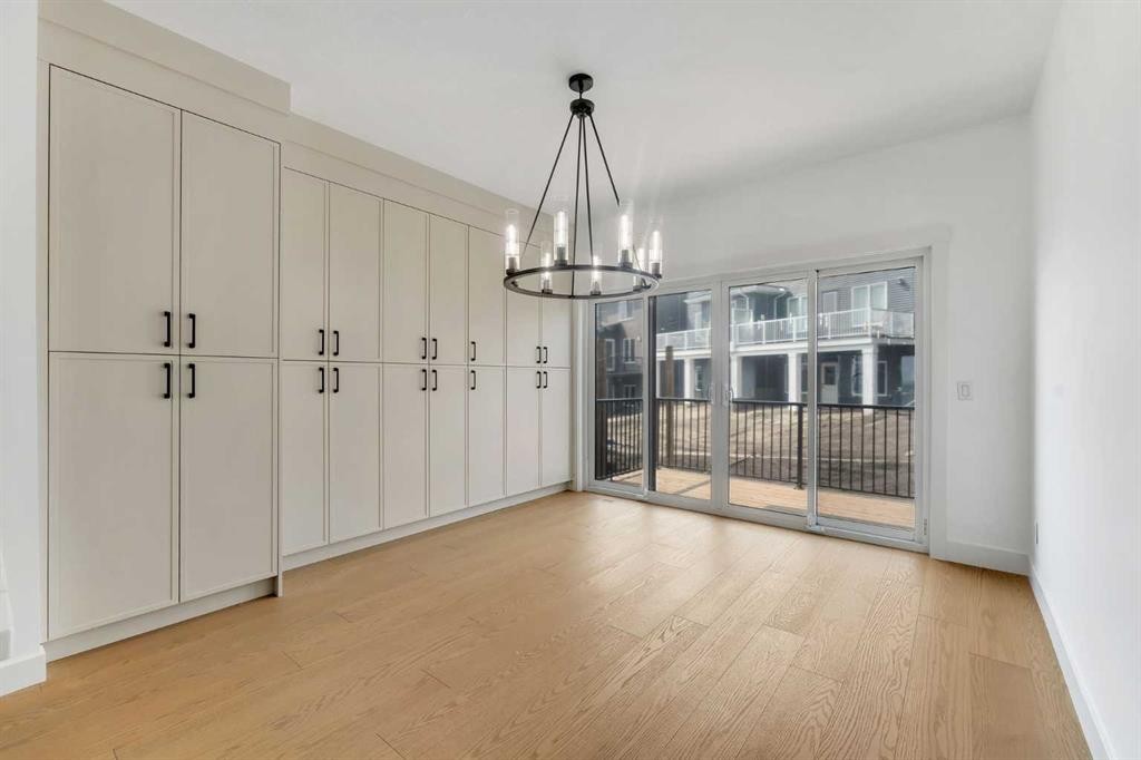 39 Heritage Ridge, Cochrane, AB - Indoor Photo Showing Other Room