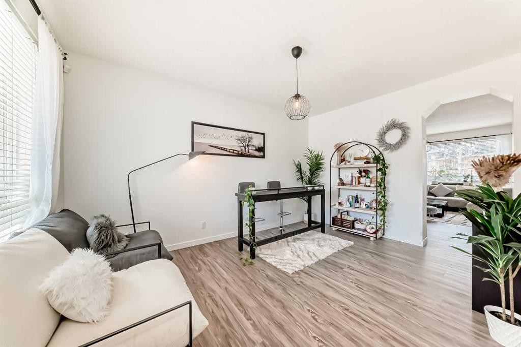 169 Aspenshire Drive Sw, Calgary, AB - Indoor