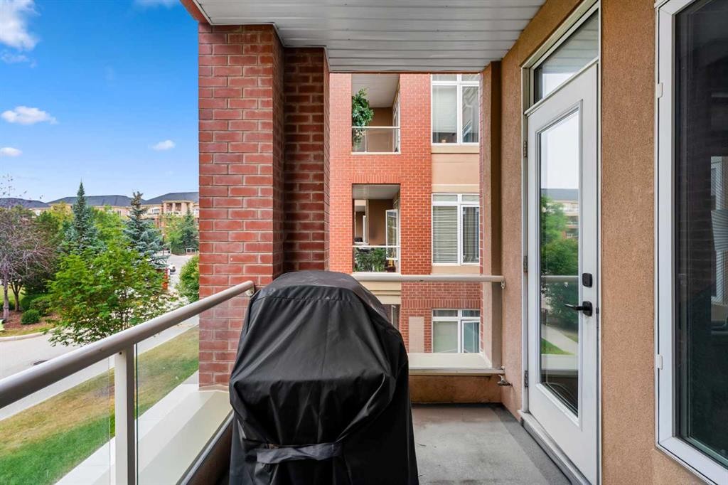 5208-14 Hemlock Crescent Sw, Calgary, AB - Outdoor With Balcony With Exterior