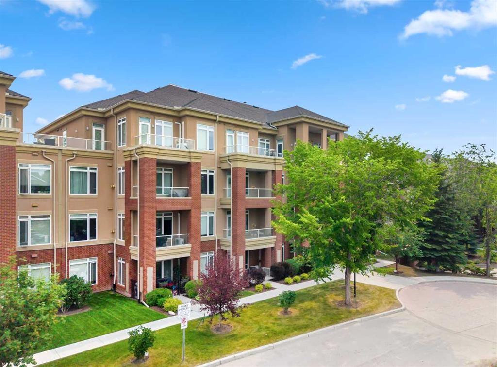 5208-14 Hemlock Crescent Sw, Calgary, AB - Outdoor With Balcony With Facade