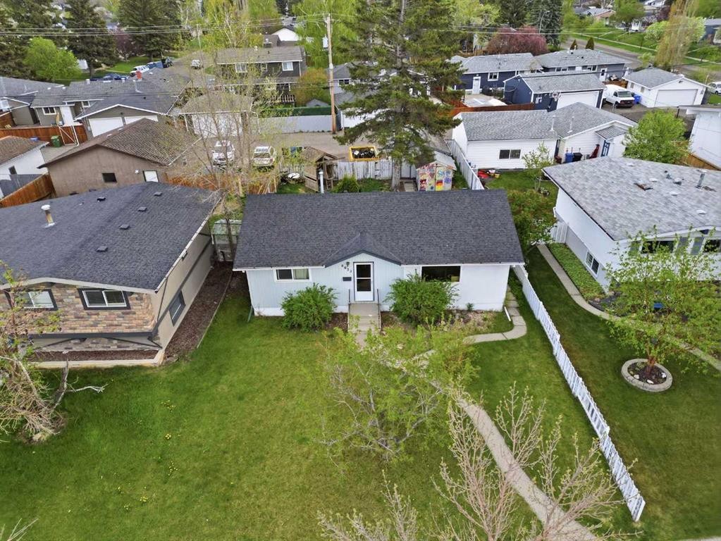 9032 Fairmount Drive Se, Calgary, AB - Outdoor With View