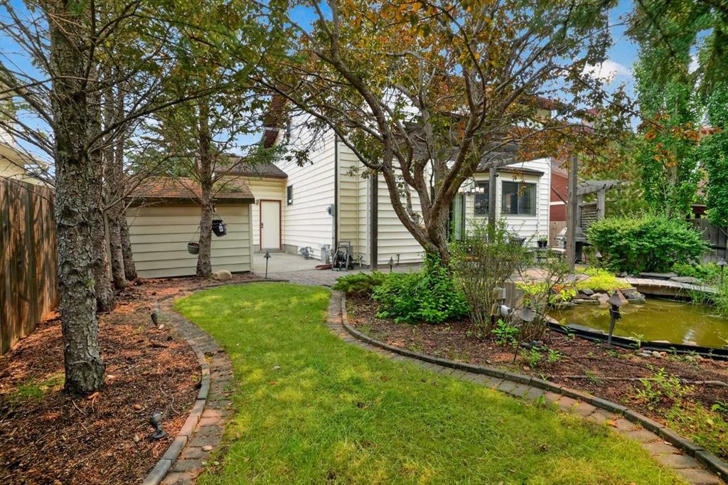 80 Hawkhill Way Nw, Calgary, AB - Outdoor