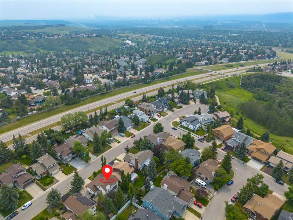 80 Hawkhill Way Nw, Calgary, AB - Outdoor With View