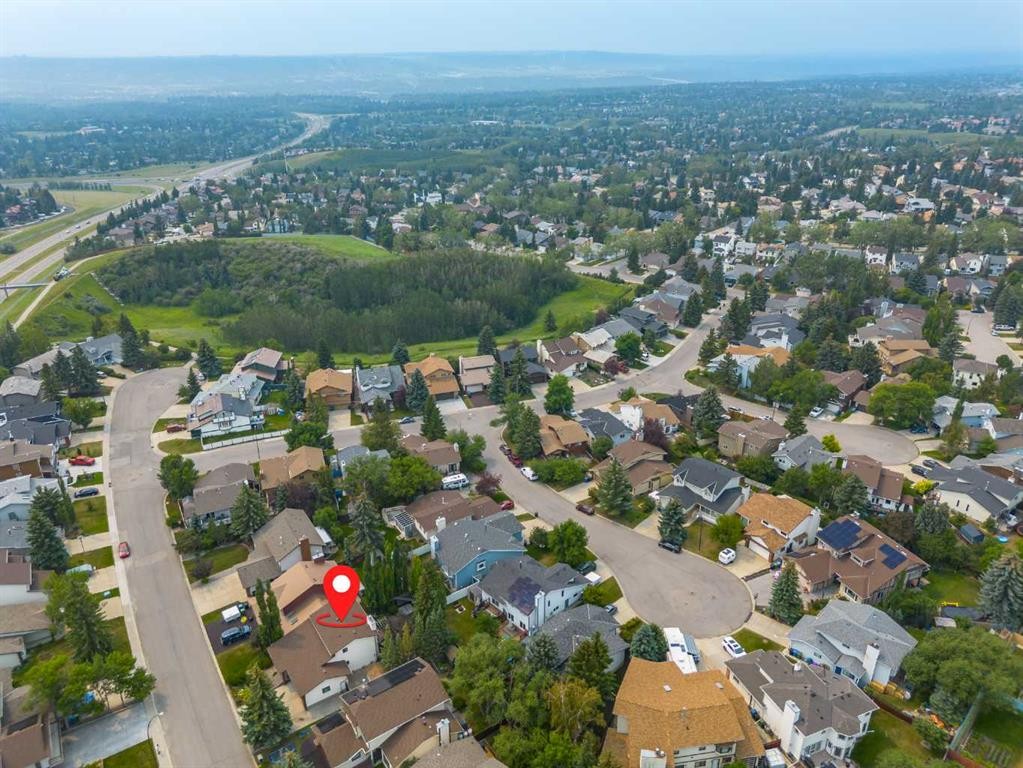 80 Hawkhill Way Nw, Calgary, AB - Outdoor With View