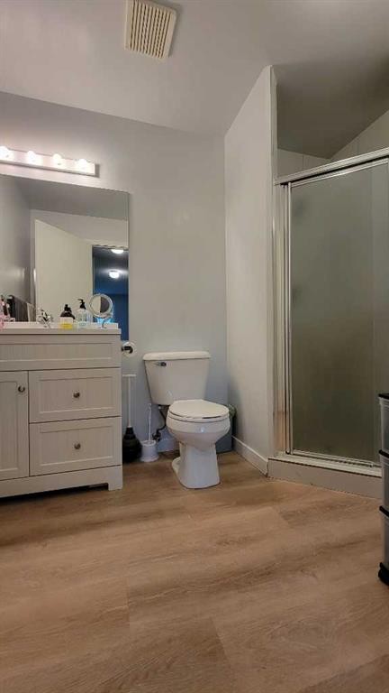 13-2000 Edenwold Heights Nw, Calgary, AB - Indoor Photo Showing Bathroom