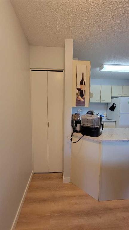 13-2000 Edenwold Heights Nw, Calgary, AB - Indoor Photo Showing Other Room
