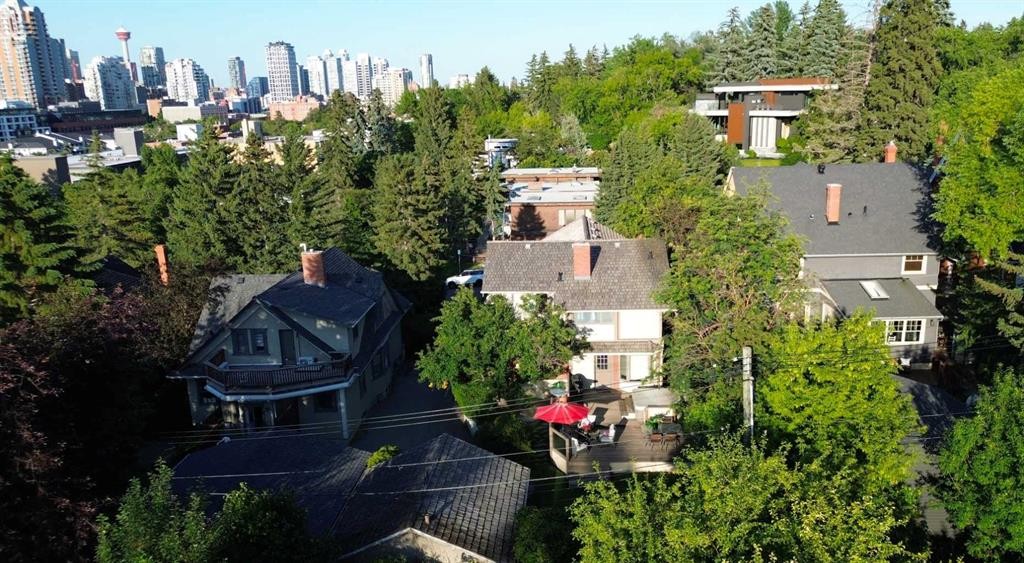 1925 10 Street Sw, Calgary, AB - Outdoor
