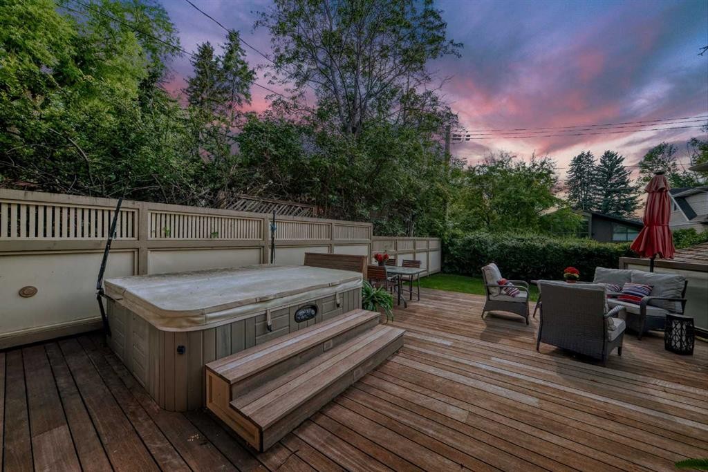 1925 10 Street Sw, Calgary, AB - Outdoor With Deck Patio Veranda