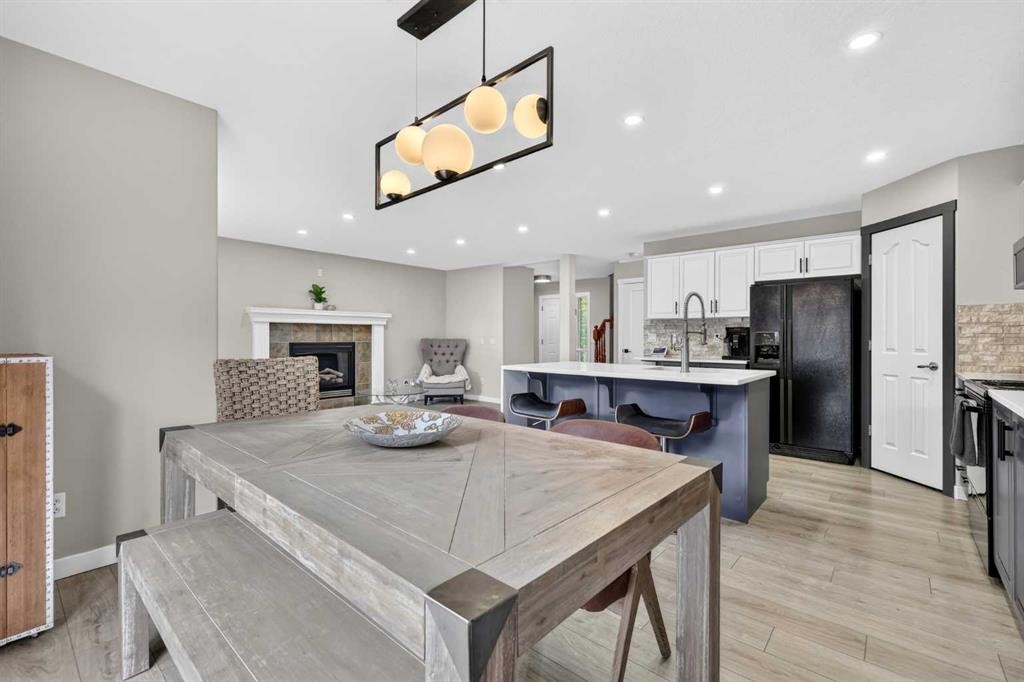 261 Panamount Hill Nw, Calgary, AB - Indoor With Fireplace