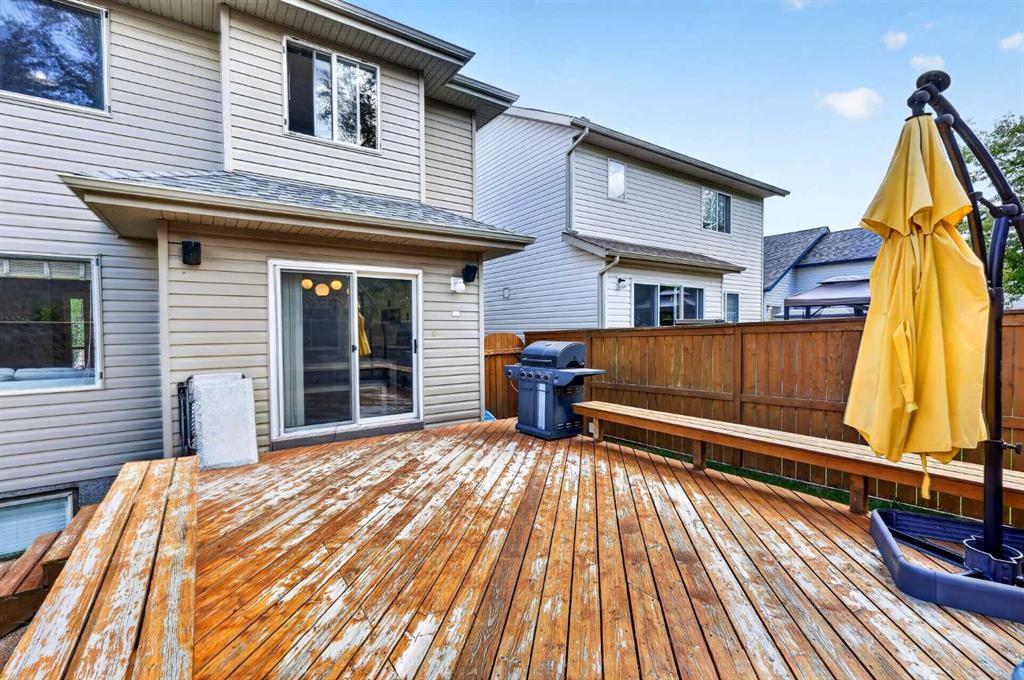 261 Panamount Hill Nw, Calgary, AB - Outdoor With Deck Patio Veranda With Exterior