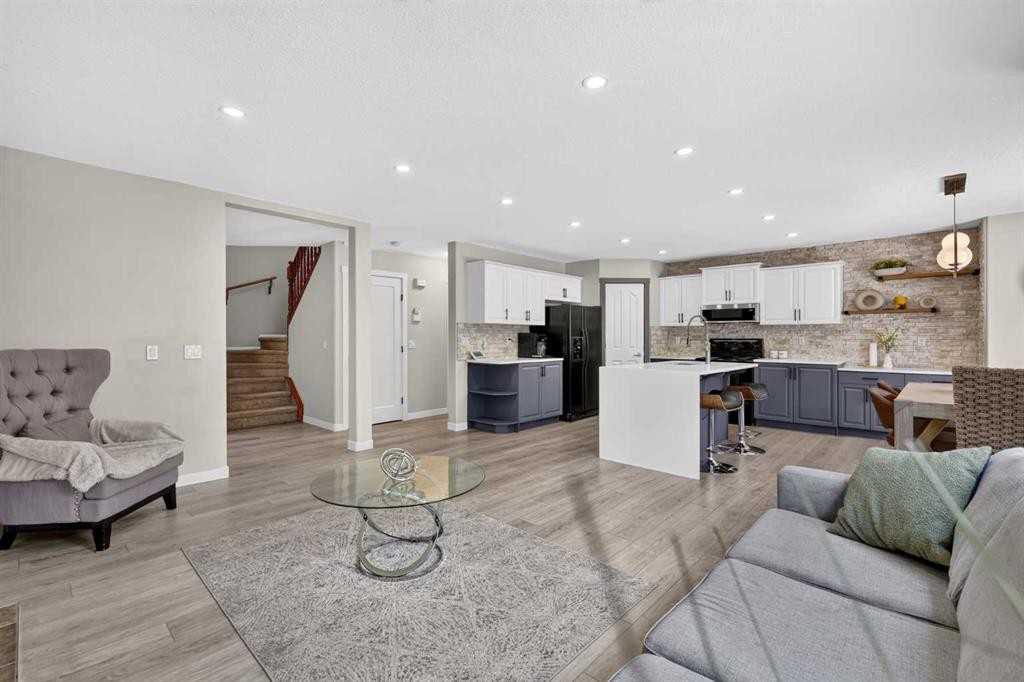 261 Panamount Hill Nw, Calgary, AB - Indoor